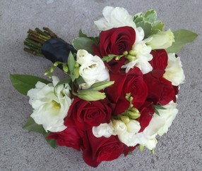 Bridesmaid bouquet 2.jpg