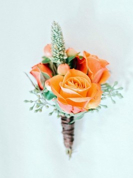 fall_boutonniere_32.jpg