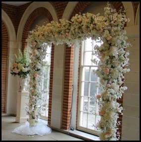 wedding_flowers_arch_hire_Surrey_Great_Fosters_wedding_JB_1320(pp_w768_h773_m1484822301_a40_pTR).jpg